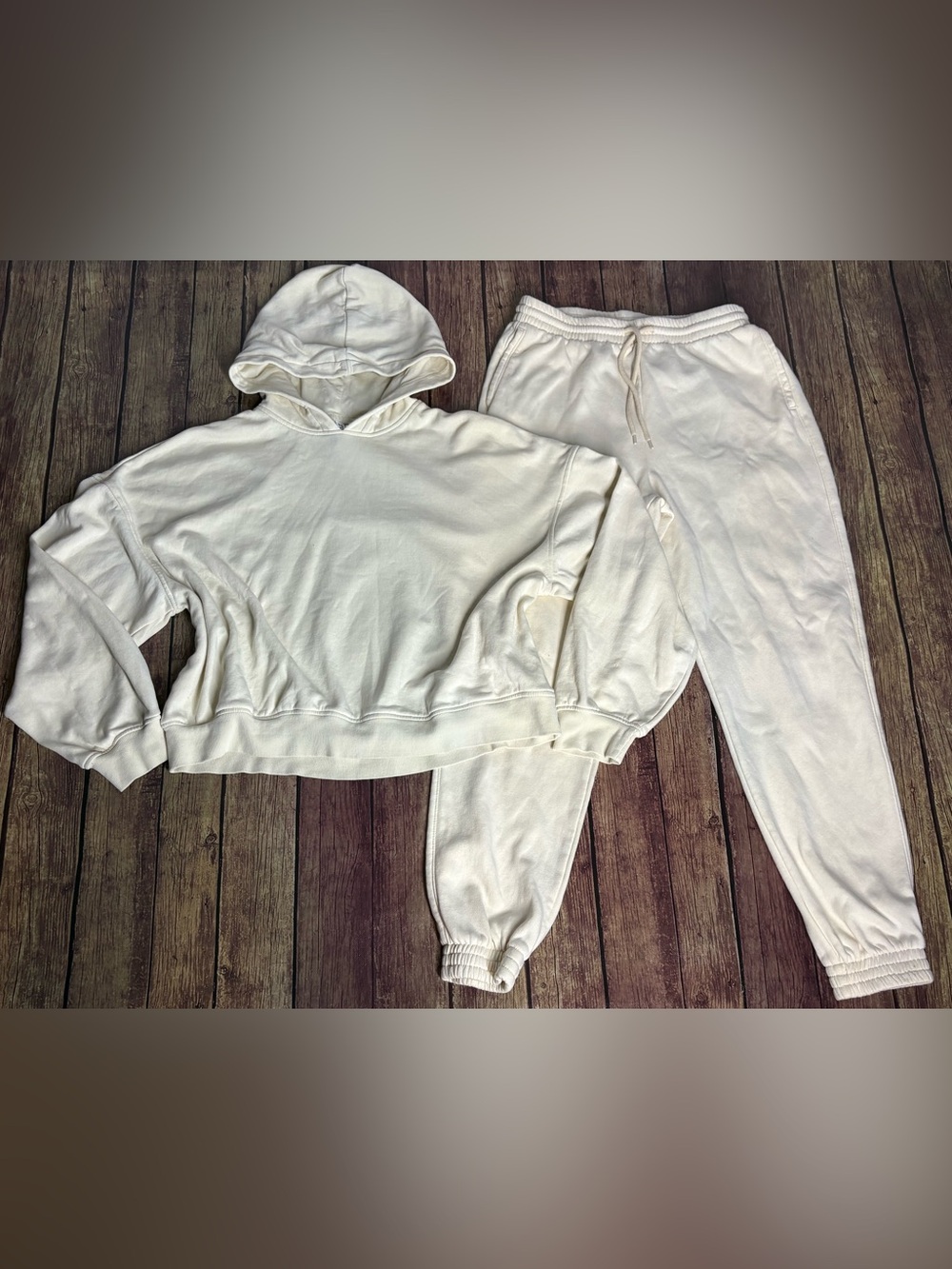 H&M Cream Set Hoodie and Jogger Sweatpants Size M